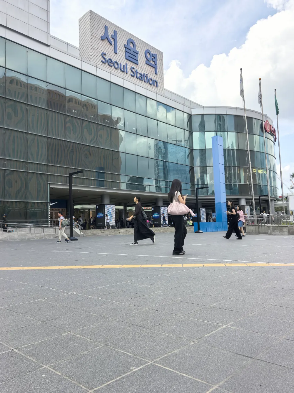 Batu turap Eco Beata Ceramics Ditentukan untuk Projek Awam Stesen Seoul
